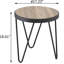 Table d'appoint en chêne gris vieilli et noir avec dessus, adaptée à différents espaces. Le contraste entre le bois naturel et les finitions métalliques lui confère un charme particulier. Grande surface pour boissons, livres et articles de décoration. Stable grâce à ses pieds adaptables.