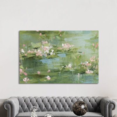 «Celadon Waterlillies I» par Carol Robinson - impression sur toile tendue