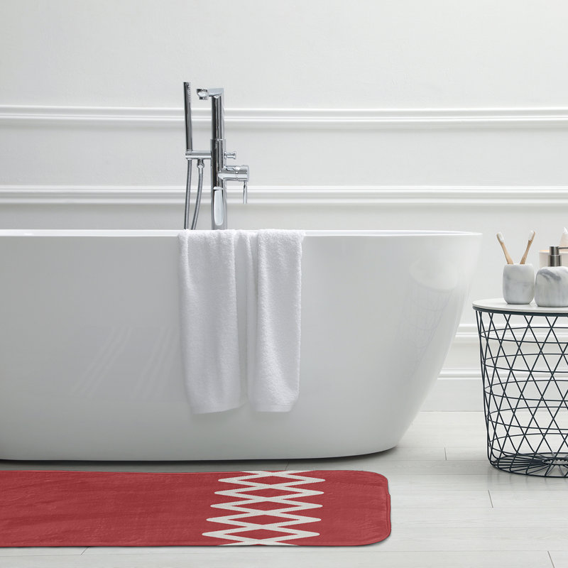Tapis de bain Shameela, L 17 po x L 24 po, Rouge