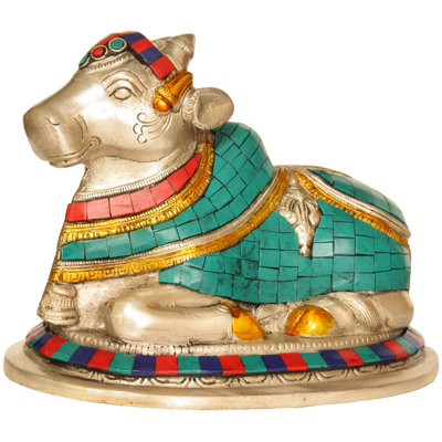 Figurines & Sculptures