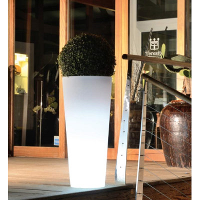 Liriano Pot Planter