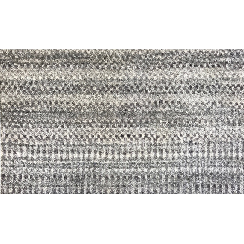 Area Rug in Gray, Rectangle 4' x 6'