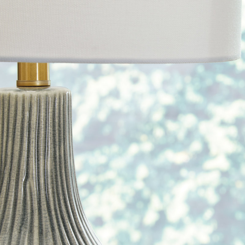 Lampe de table Judlen