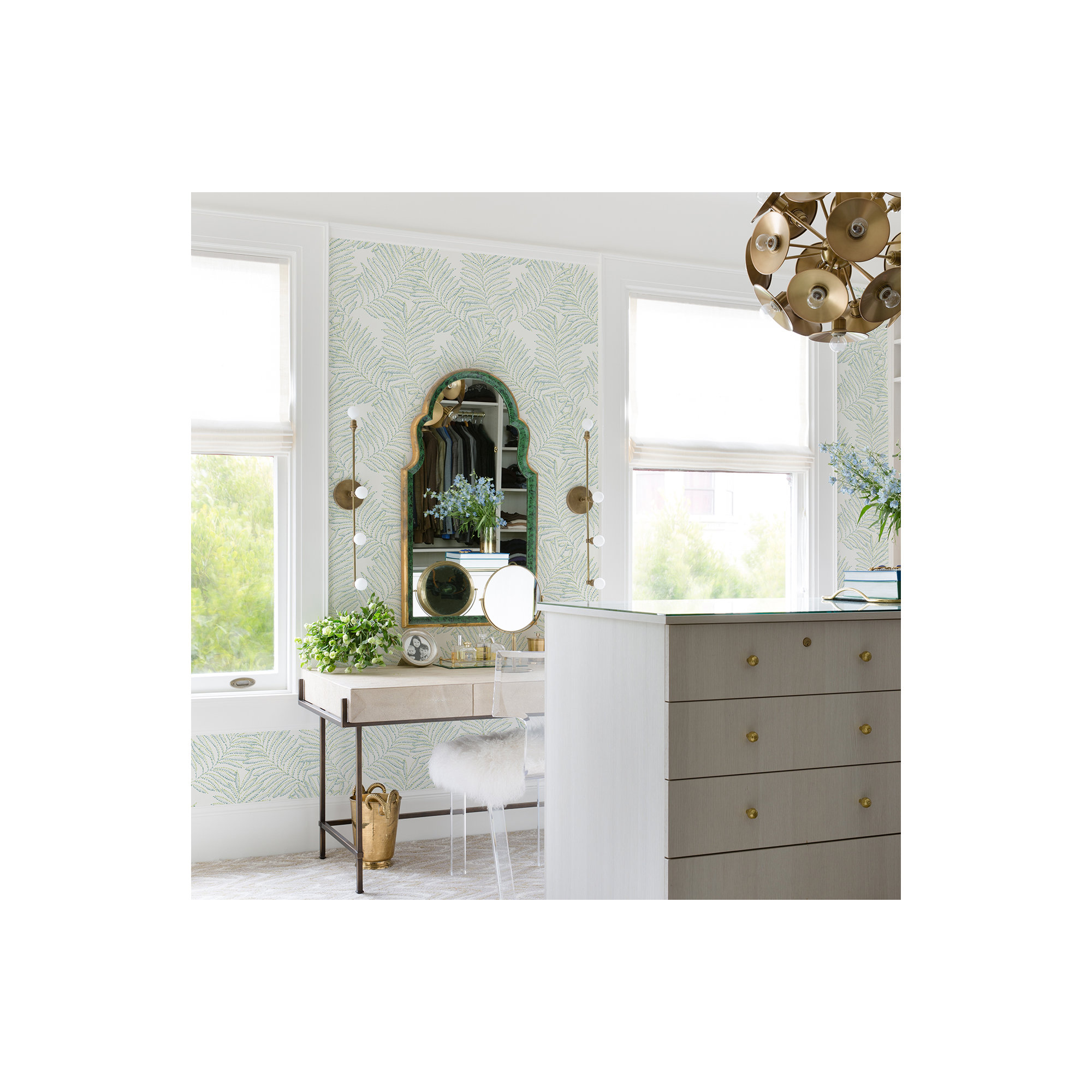 Palmina Modern Floral Wallpaper, Green