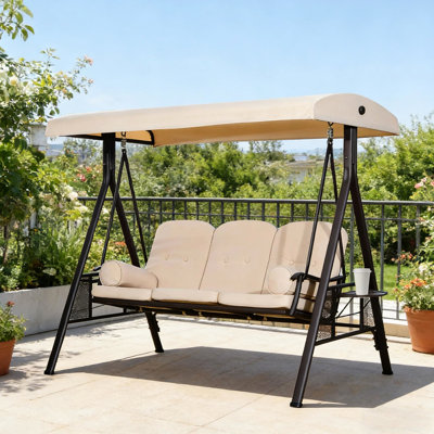 3 balançoires d'extérieur, chaise de patio pour la véranda et le bord de la piscine, parasol inclinable, sièges confortables, articles de plateaux latéraux, structure en acier robuste avec auvent à 3 sièges, conception à boutons, coussins, boisson