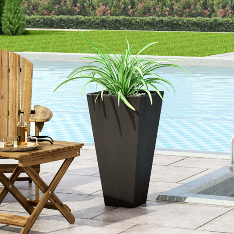 Petite jardinière d'extérieur moderne en pierre , H 24,75 po x l 13 po x P 13 po, Rouille