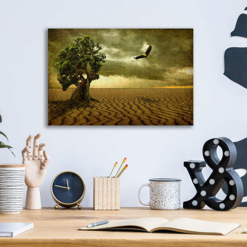 Art mural en verre Lark Manor ™ «The Temptation» par Carlos Casamayor, H 12 po x l 16 po x P 0,13 po