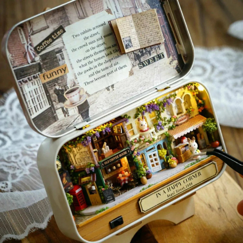 Ensemble de boîte de chambre miniature Wizardi - Dans un coin joyeux