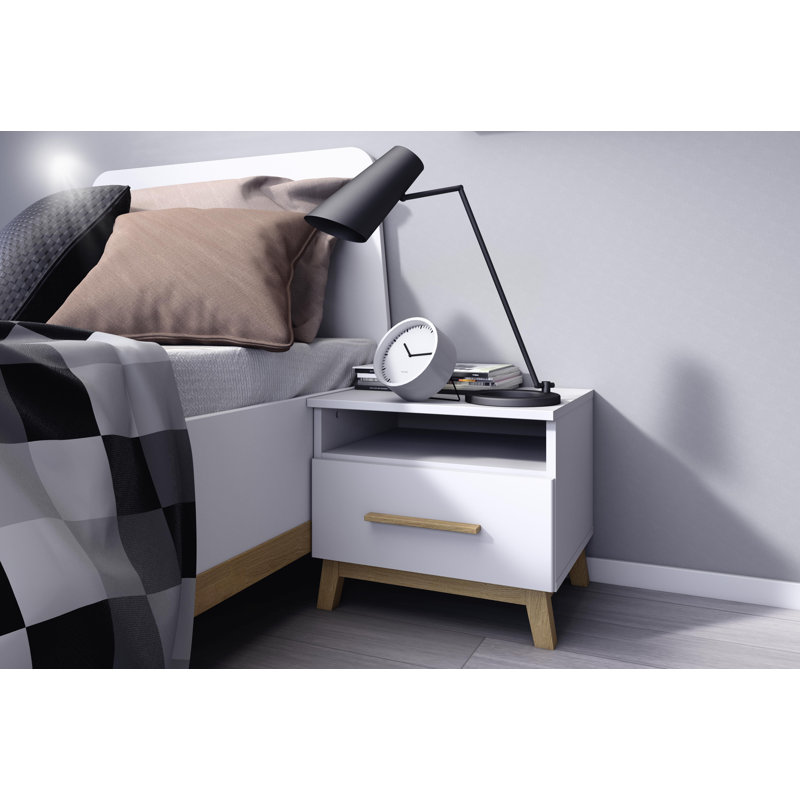 Carlsson Bedside Table
