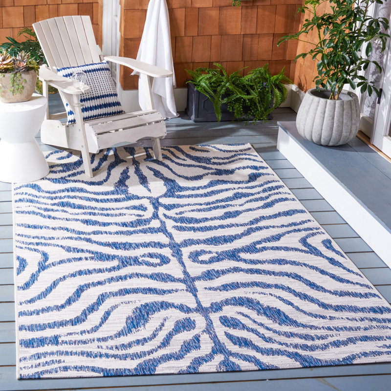 Aviyonna Performance Animal Print Indoor/Outdoor Area Rug, Rectangle 5'3" x 7'7"