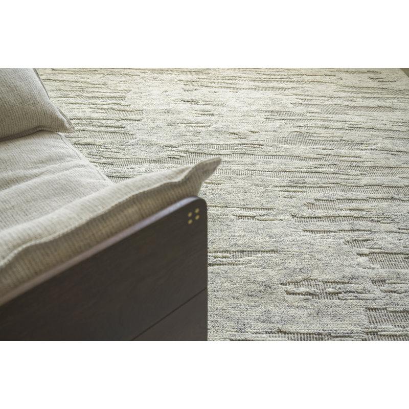 Calibre Handmade Wool Abstract Area Rug, Rectangle 6' x 9'