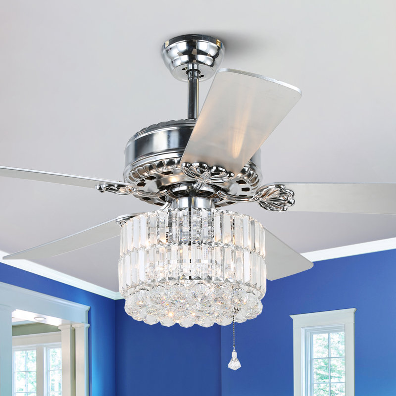 Ventilateur de plafond 52 "à 5 pales en cristal avec télécommande et lumière Engebretson