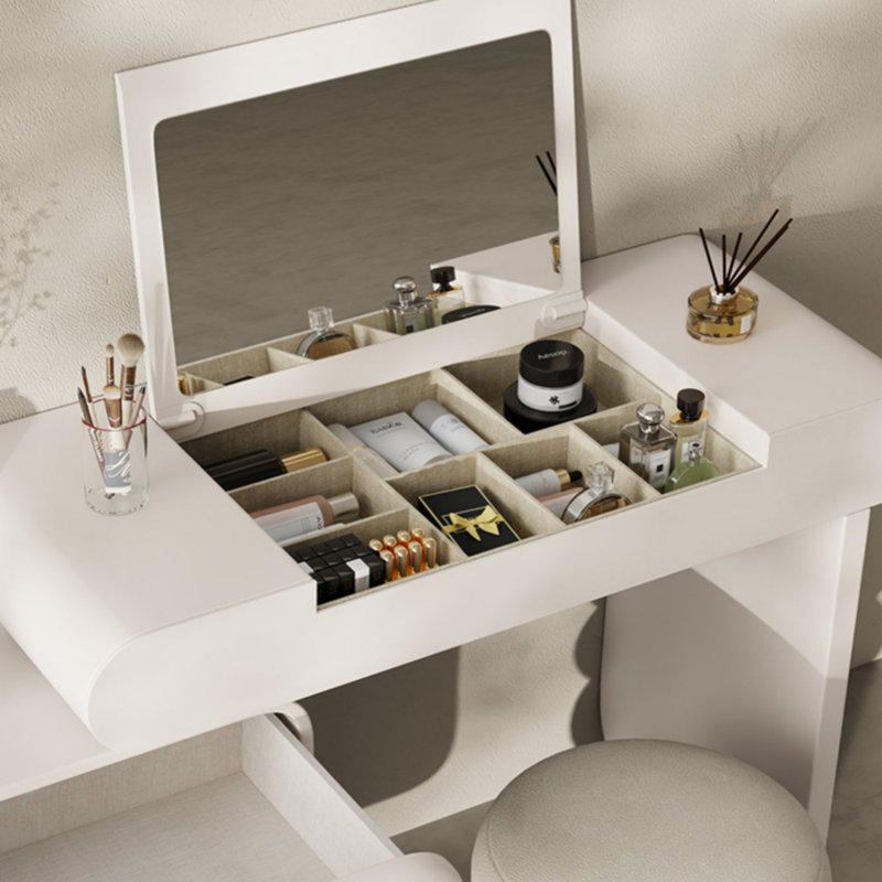 Kloss, White
