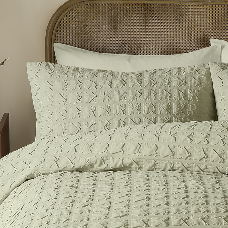 Embossed Grid Polyester Geometric Duvet Cover Set, Single Bed (140 x200 cm)
