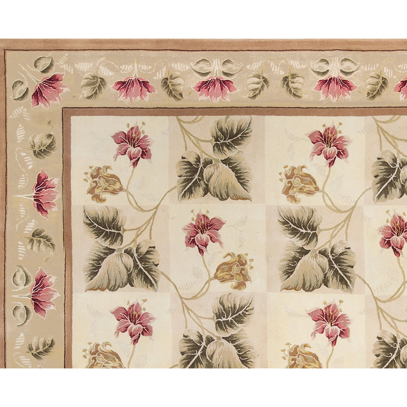 Castilian II Oriental Area Rug in Beige/Brown/Pink