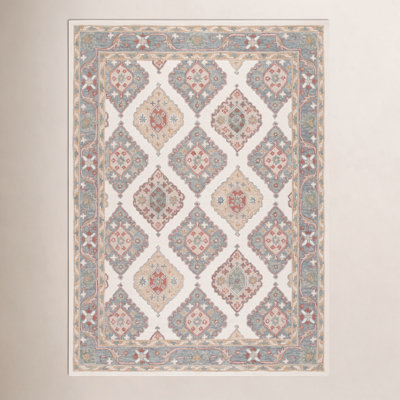 Gray Ivory Hand-Tufted Wool Rug