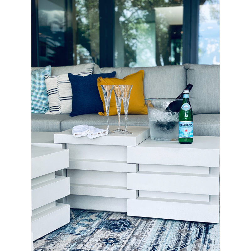 Provenance Signature Outdoor Square Coffee Table, 18" x 18" x 15"