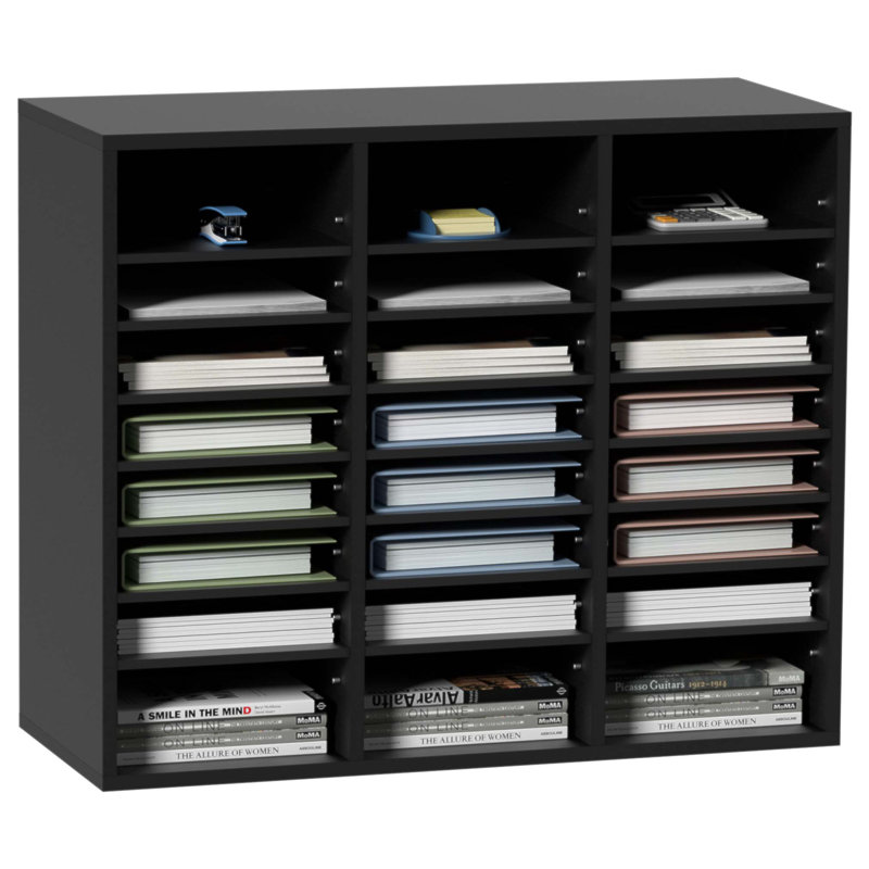 Organisateur de documents en bois avec 24 compartiments, tablettes amovibles et fentes de courrier pour une gestion efficace des documents au bureau, à la maison ou en classe.