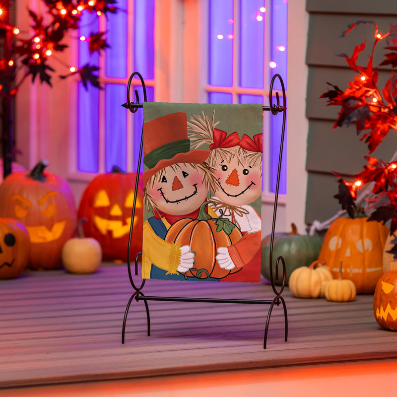 Couple de drapeaux de jardin appliques épouvantails