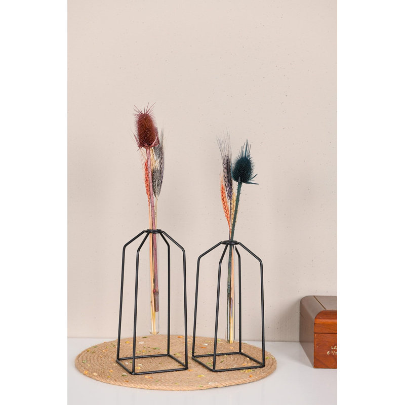 Elegant Black Metal Vase, 9.8 x 2.4 inches | 100% Durable Metal, Thickness: 0.12 inches | Perfect for Home Decor, Modern Aesthetic, Stylish Centerpiece for Living Room or Office Spaces, Versatile Design