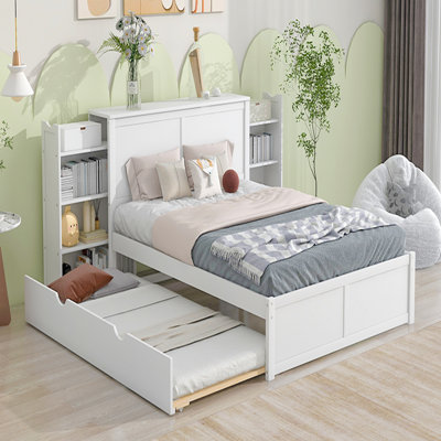 Grand lit plateforme avec rangement et tablettes gigognes