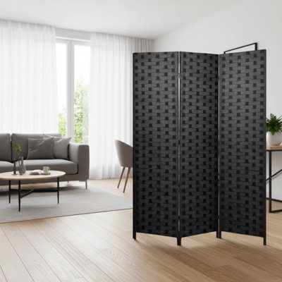 Four Simple, Rustic-Style Black Folding Partitions, Suitable For Porches, Living Rooms, And Offices, Are Simple And Elegant, And Make Space Division More Stylish.