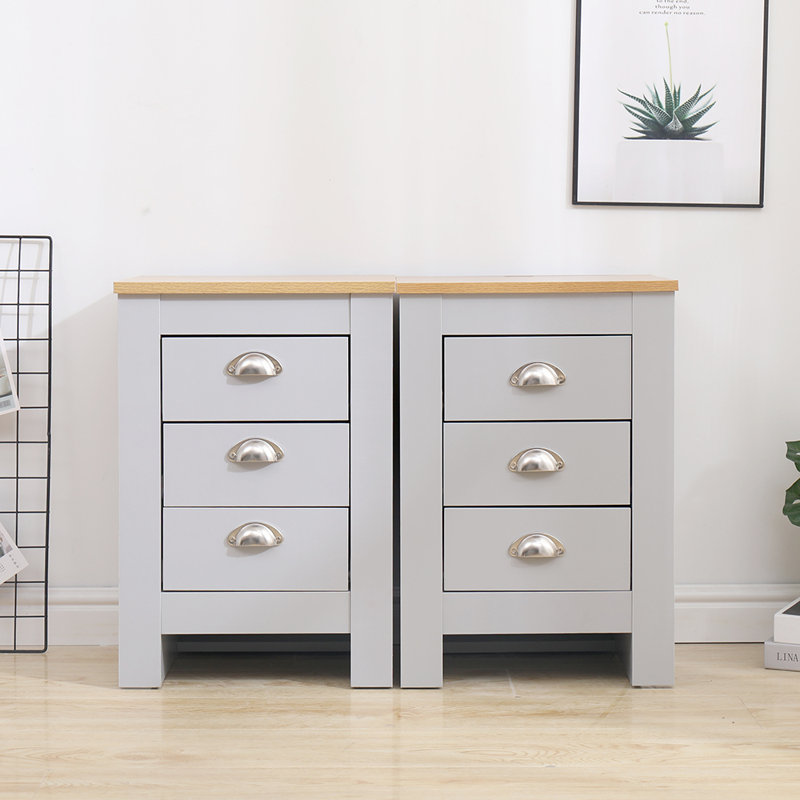 Pares Piece Bedroom Set, Gray