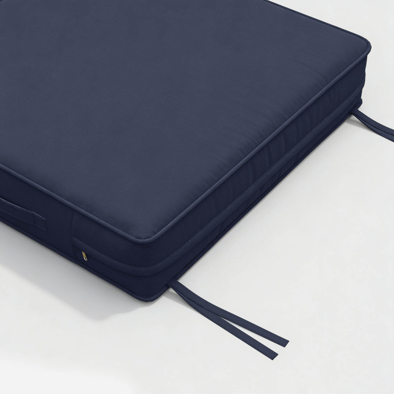 Outdoor Chair Seat Cushions，Water-Resistant Patio Chair Cushions With Handle And Non-Slip Bottom, 17" W x 16" D, Navy