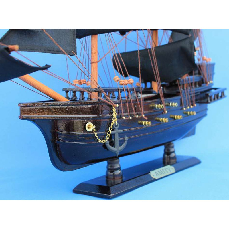 Bateau de modèle Thomas Tew's Amity