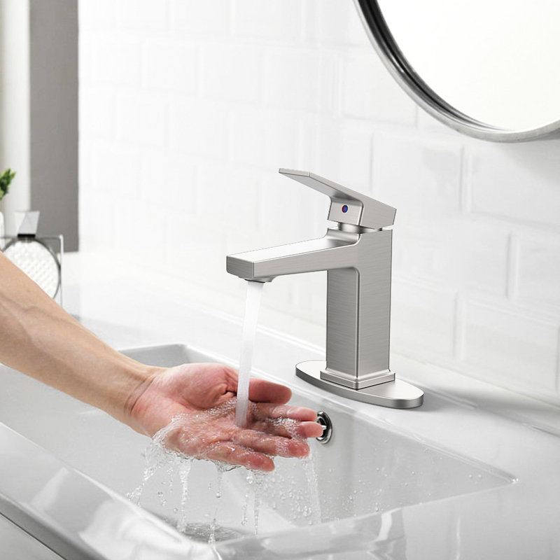 Robinet de lavabo à fixation sur comptoir en nickel brossé - 1 poignée, aération, moussant dense pour une utilisation optimale de l'eau