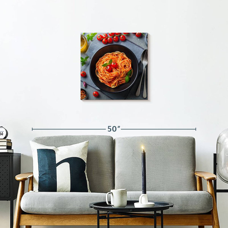 Arney, sauce tomate et pâtes, H 20 po x l 20 po
