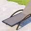 Chaises longues pour la plage-1036851493
