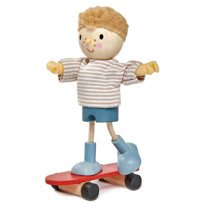 Edward and His Skateboard Dolls
