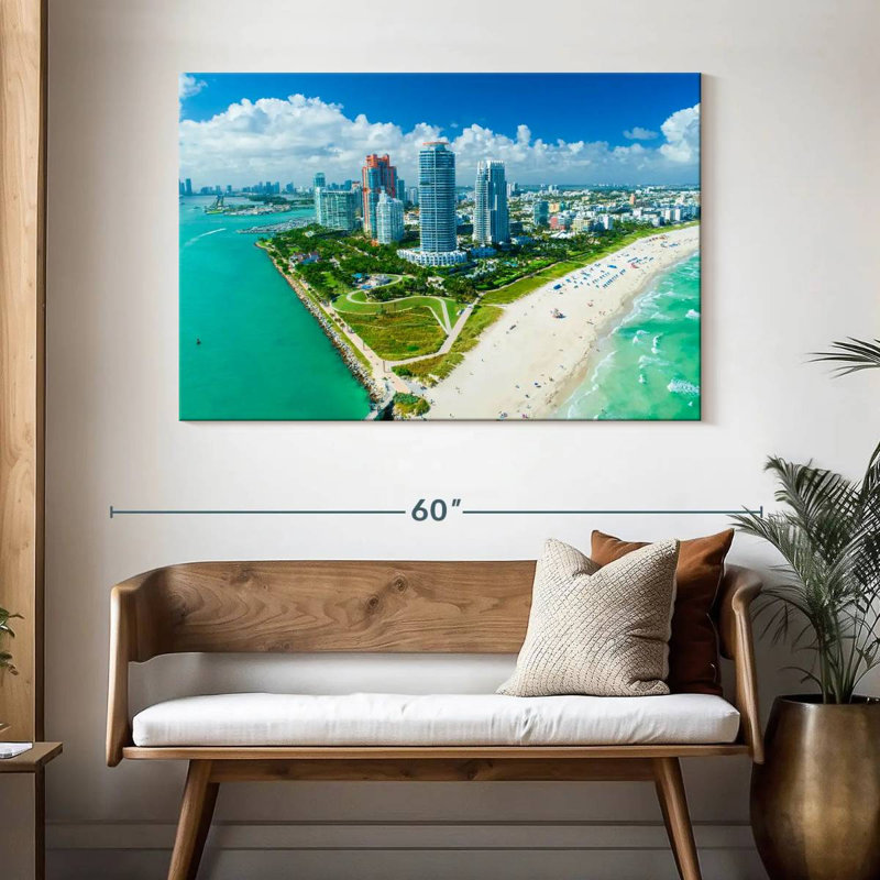 Nicci Urban Miami Coast, H 32 po x l 48 po