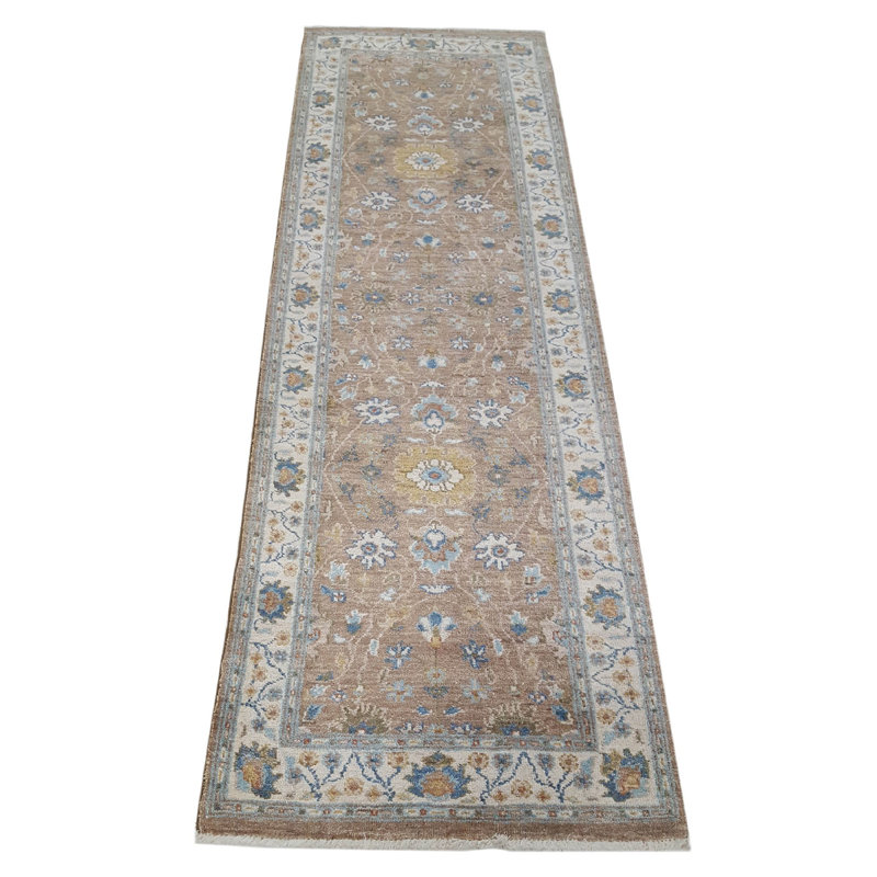 Daugherty Hand Knotted 3x8 Lt.Brown Runner