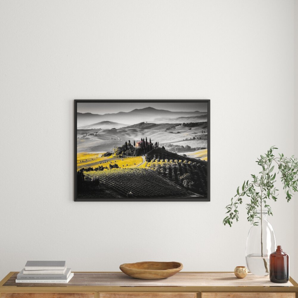 Gerahmtes Wandbild Toskana Landschaft mit Feldern