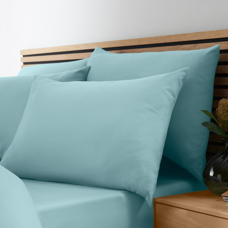 So Soft Easy Iron Standard Pillowcase Pack of 4, Blue