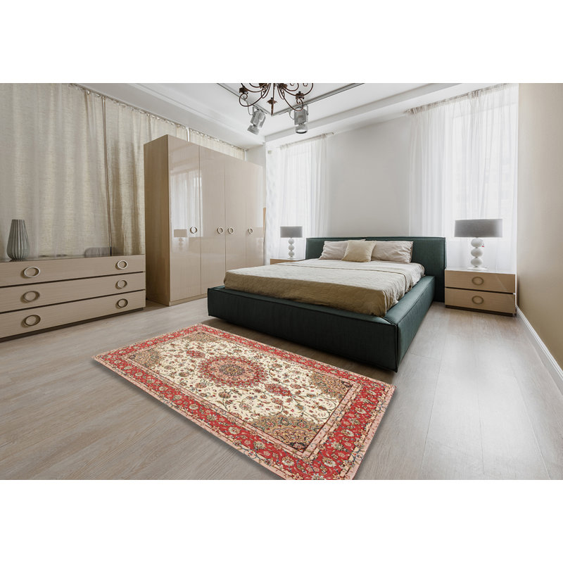 Oriental Indoor Rug, Rectangle 5' x 7'