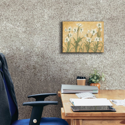 Art mural sur toile «White Amaryllis Garden» par Cheri Blum, Red Barrel Studio®, 34 po x 26 po