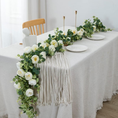 Paquet de 2 guirlandes de fleurs artificielles 15,8 pi Guirlandes d'eucalyptus avec fleurs 12 têtes de pivoines, vignes, soie, vignes, roses, vignes pour mariage, arche, table, toile de fond, décoration de fête. 