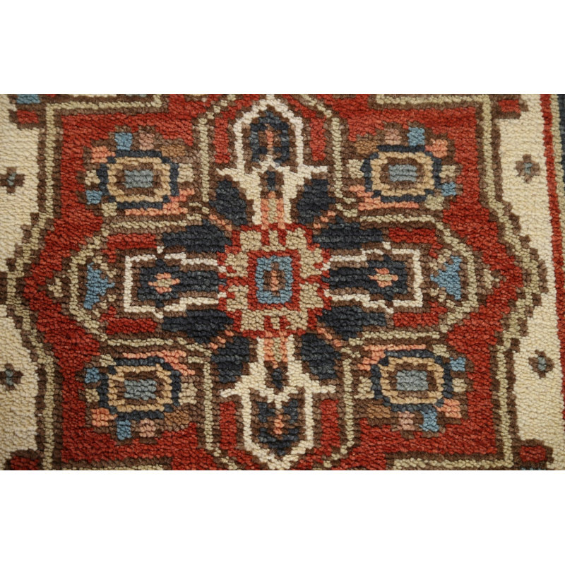 Tapis de couloir géométrique Heriz Serapi