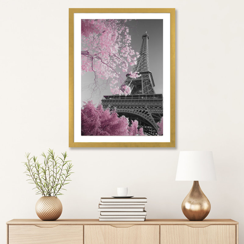 «Paris Eiffel Tower XIII», reproduction, Papier bois naturel, H 32 po x l 24 po x P 1 po