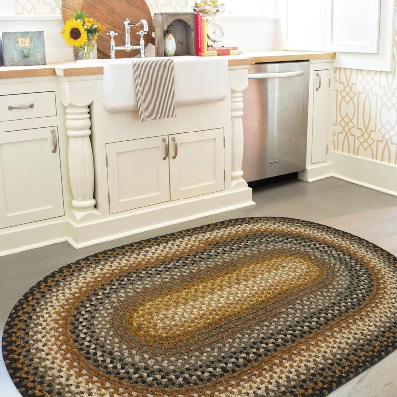 Privett Braided Cotton Rug for Coastal Decor Rug, Oval 8' x 10', Black/Brown