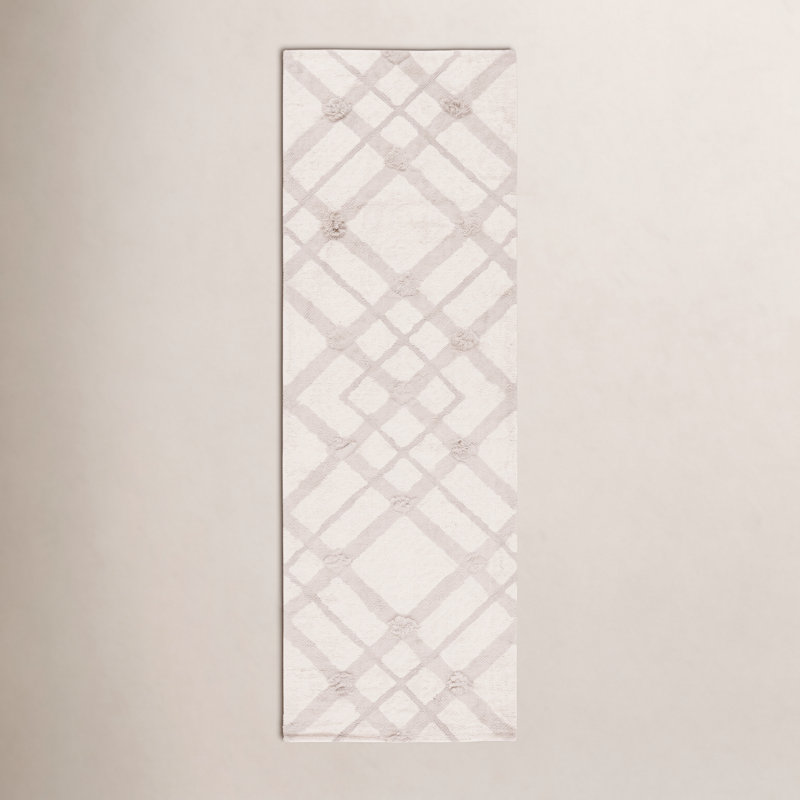 Tapis beige en coton tissé à la main et à plat Auguste, Tapis de couloir 2 pi 3 po x 8 pi
