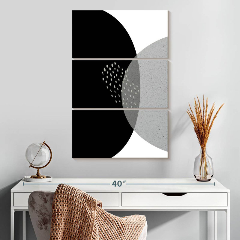Avery Black Grey Minimalist III, 32" H x 20" W