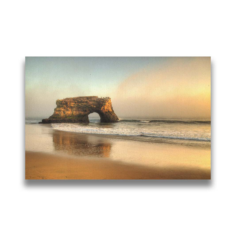 Ponts naturels de Santa Cruz par Kelly Wade. Estampe numérique, Toile tendue, Ne s’applique pas, H 30 po x l 45 po