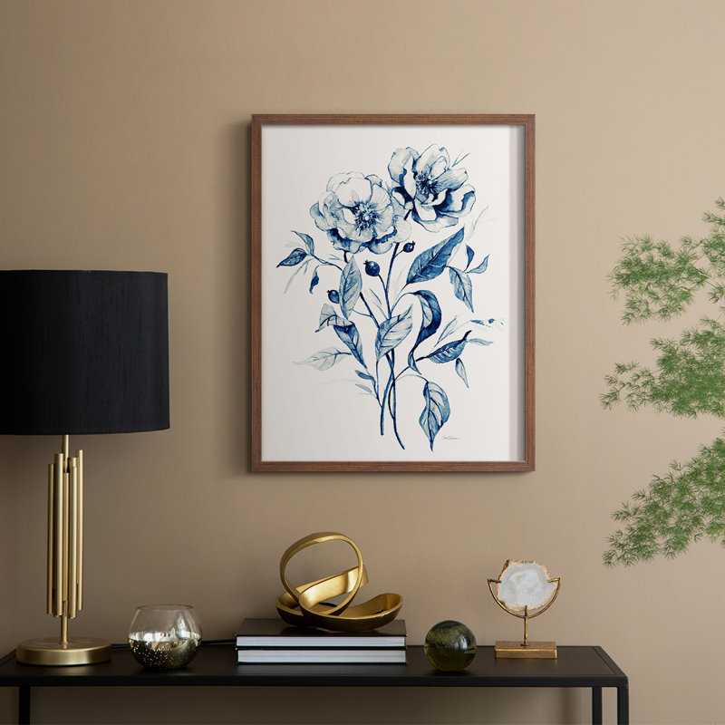 Indigo Wild Roses I, reproduction encadrée - bois massif, H 21 po x l 17 po, Noyer