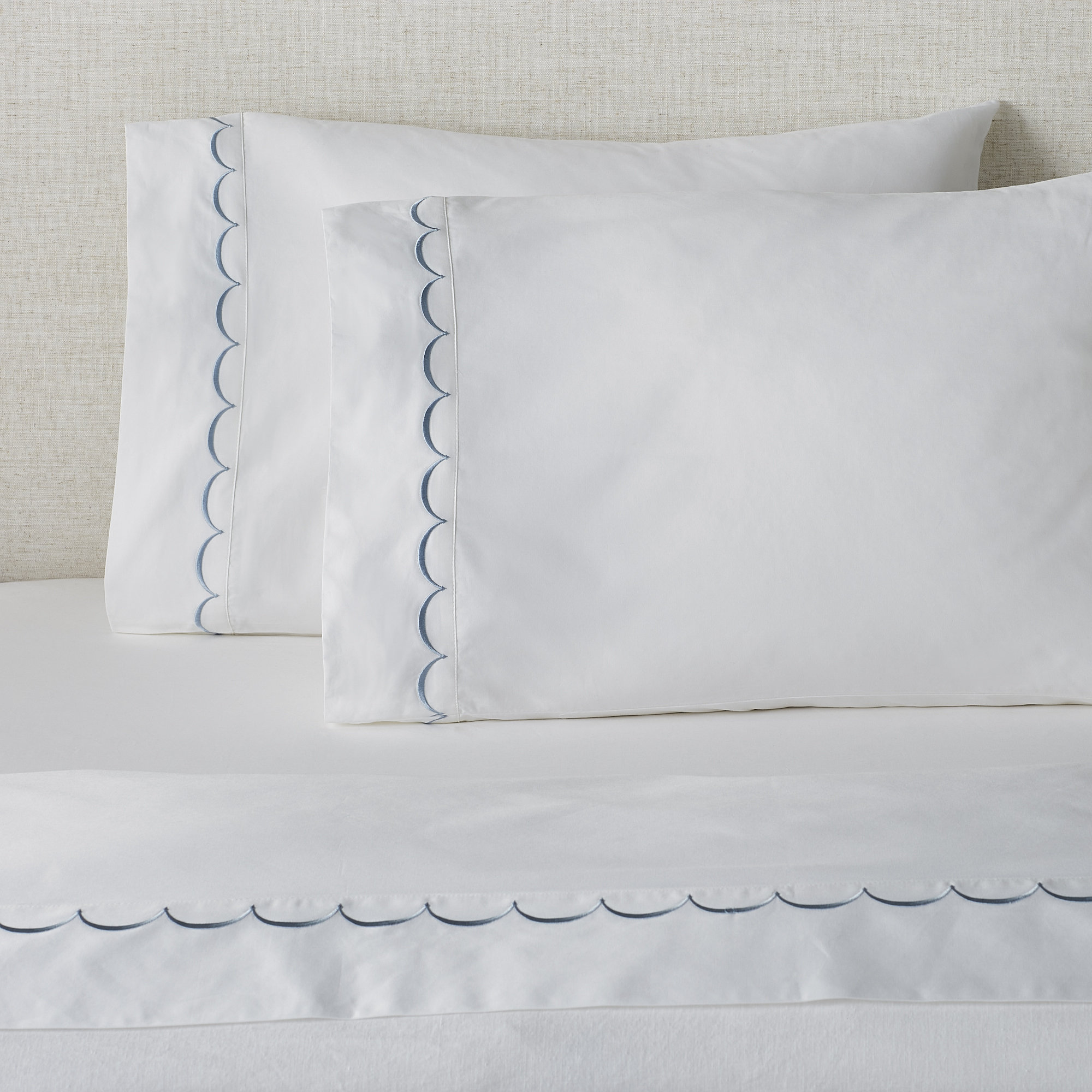 Camillo Sateen Sheet Set, Blue, King Sheet Set + Fitted Sheet + 2 Pillowcases