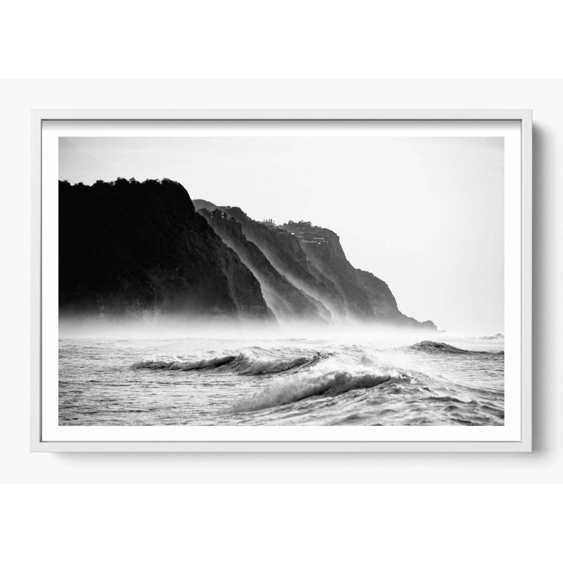 «S.B. Coast», H 38 po x l 50 po, Impression encadrée avec passe-partout, Blanc
