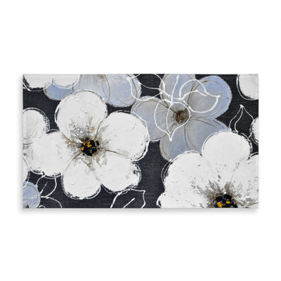 White Flowers with Leaves Outlines Tablecloth | Contemporary Decor